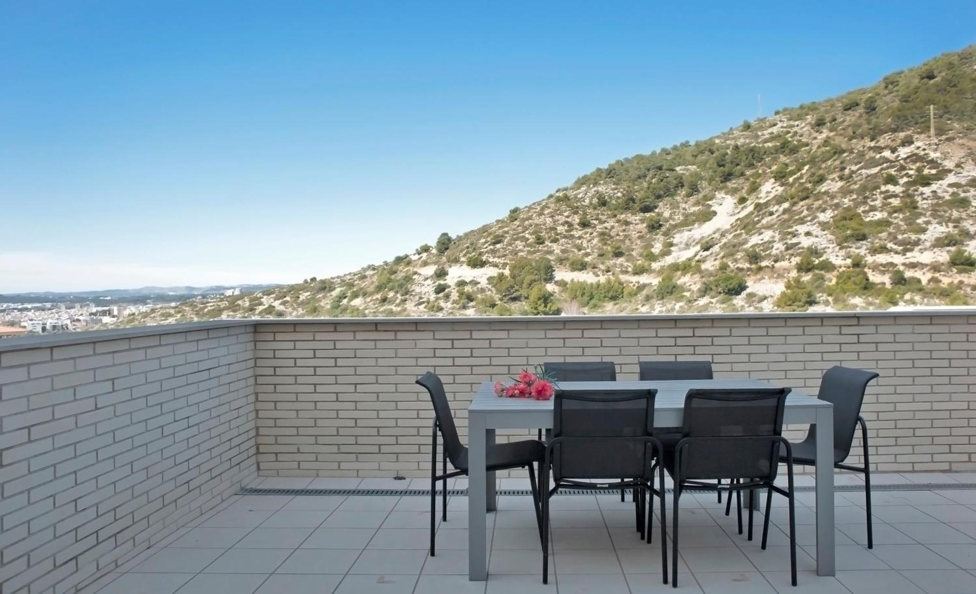 Appartement Duplex Moderno 3 Hab Parking, Vistas Al Mar Y Terraza à Sitges Extérieur photo