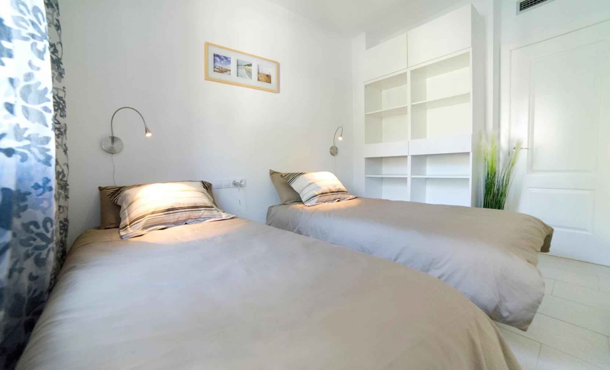 Appartement Duplex Moderno 3 Hab Parking, Vistas Al Mar Y Terraza à Sitges Extérieur photo